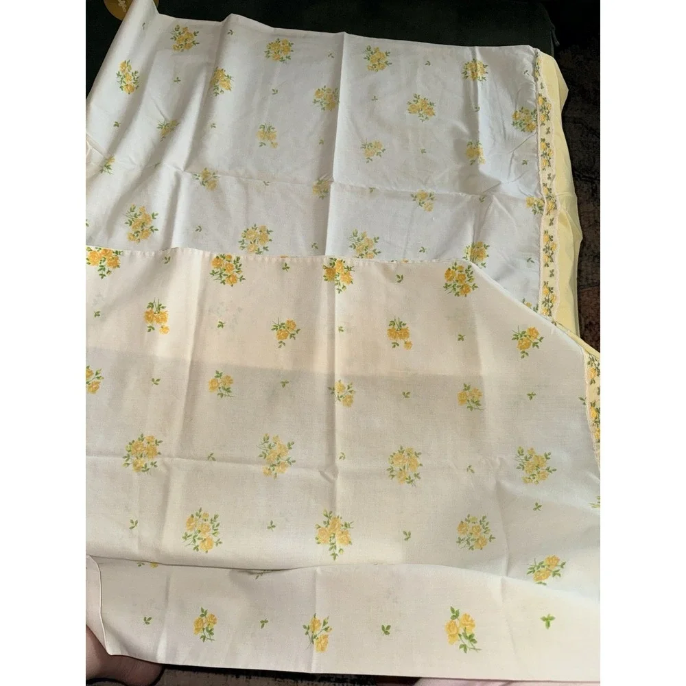 Vtg 70s Lady Pepperell Full Flat Sheet  Pillowcases Yellow Rose Lace Trim Fabric